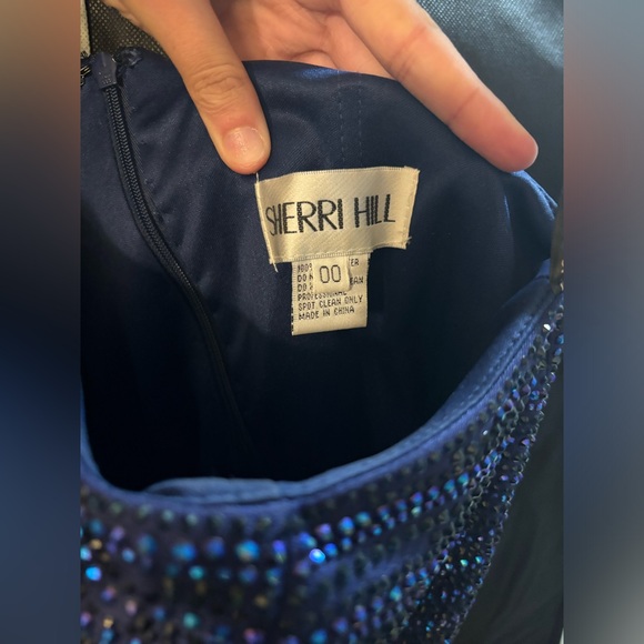 Sherri Hill homecoming dress - Picture 4 of 5